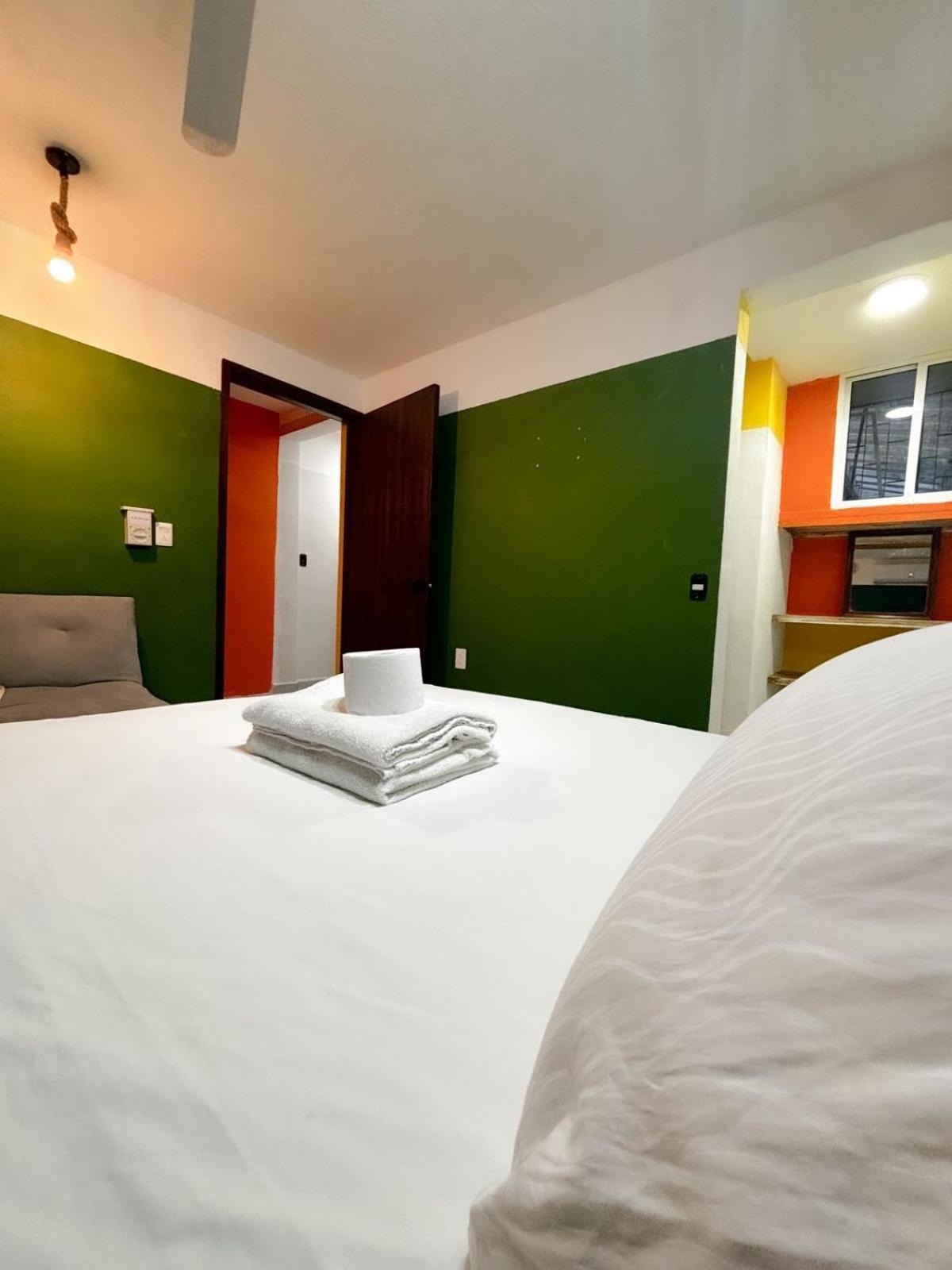 Casona Pueblo Magico -Suite And Family Rooms Cancún Cameră foto